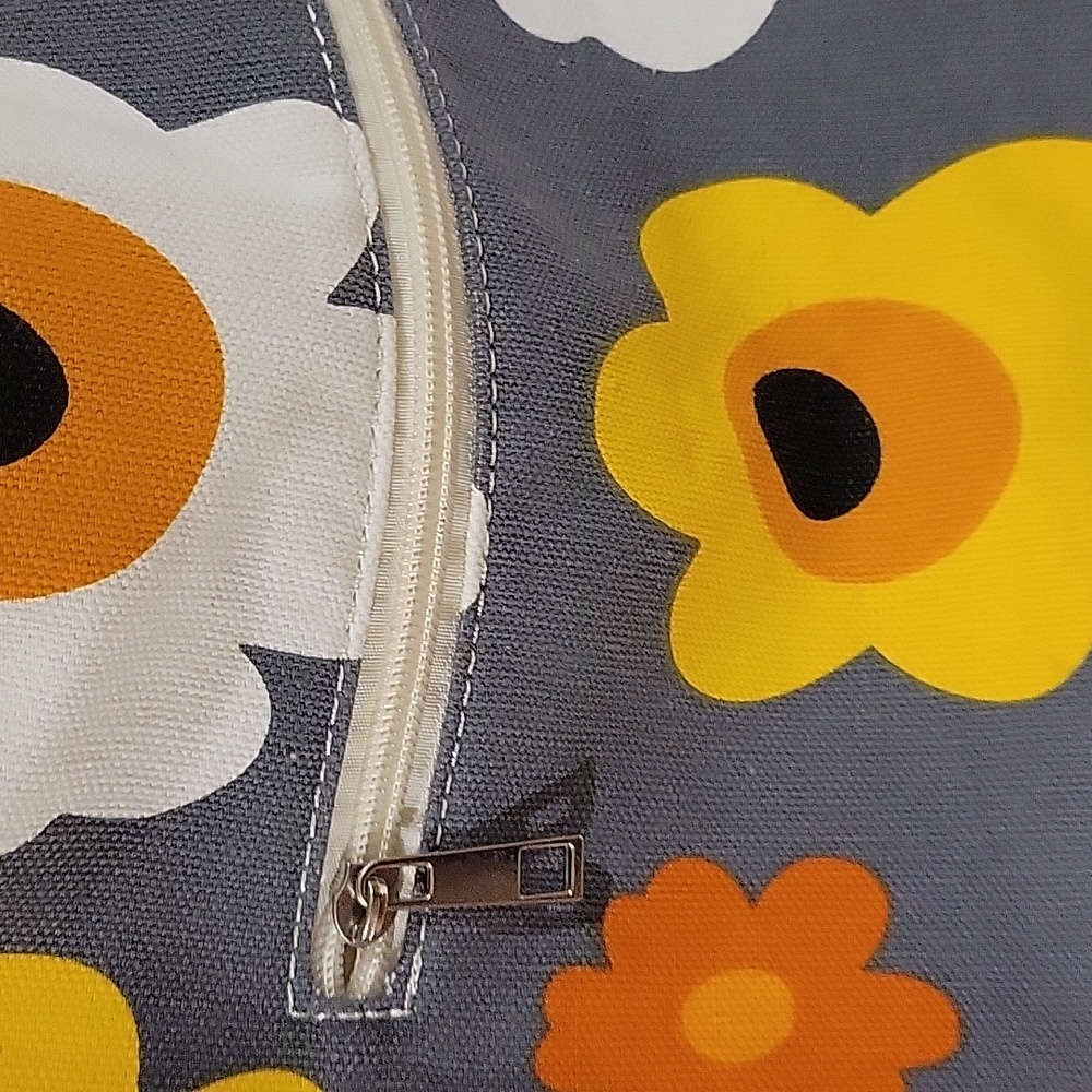 A Farmhouse Is My Style Tote Bag - Picture 2 of 5